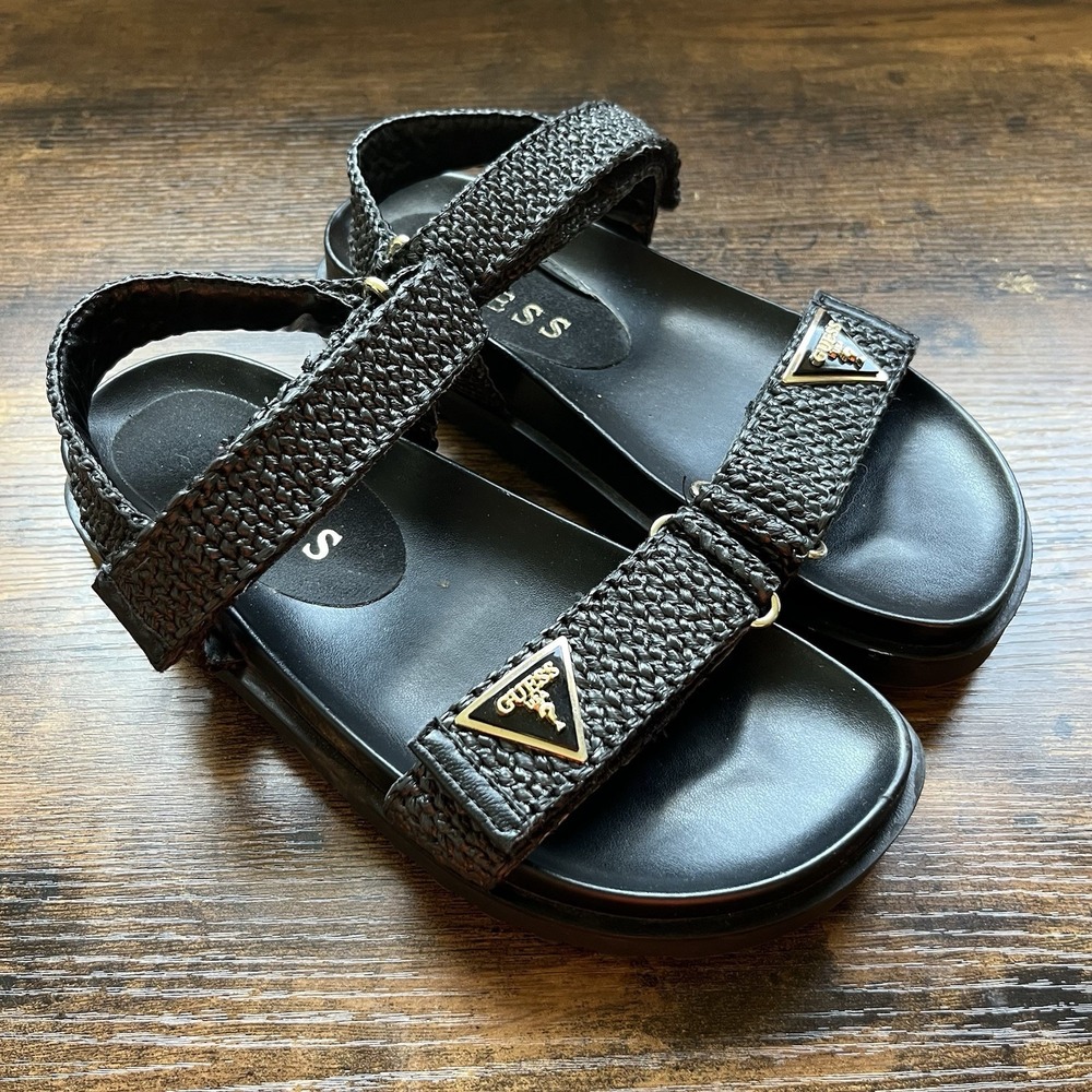 Guess Women' Size 7 Fabrisa Platform Sandals Black